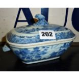 18th c. Chinese porcelain Export to European taste blue and white tureen with stylised animal
