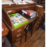 Large 1930's oak roll top desk