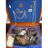 Wooden box containing assorted costume and antique jewellery