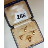 Set of four 15ct gold collar studs (approx 3.2g)