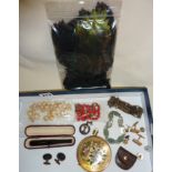 Assorted jewellery, inc. mounted kingfisher feathers, compact, etc.