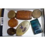 19th c. agate pill box (A/F), a similar, stamp box, two snuff boxes and three various boxes