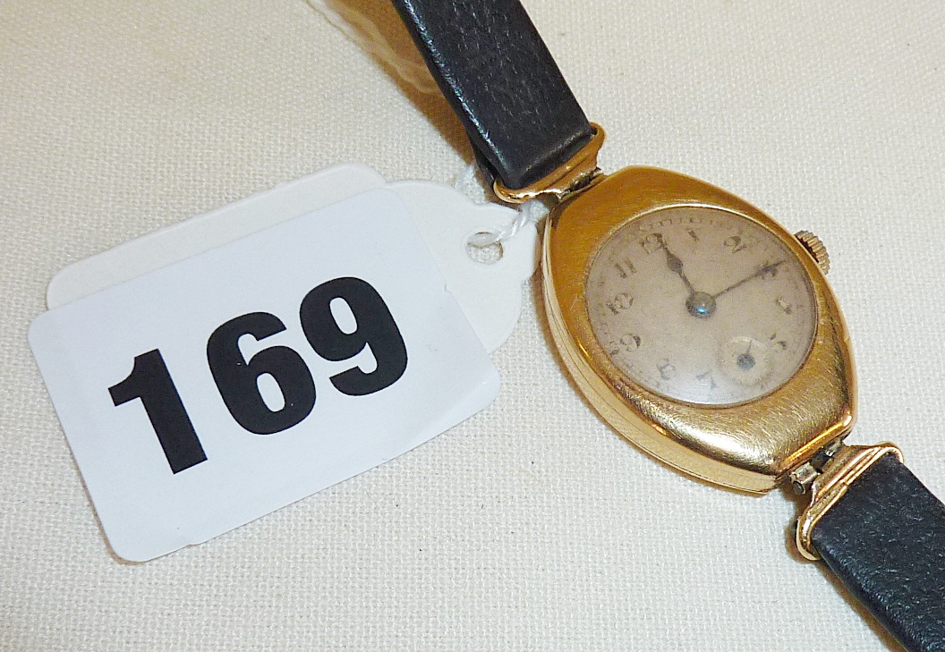 1920's ladies 18ct gold wrist watch with leather strap