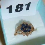 Vintage 9ct gold ring set with blue stones