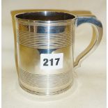 Hallmarked silver tankard (hallmarks rubbed), approx 10 troy oz