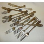 12 fiddle thread pattern silver dessert forks hallmarked for Dublin 1787, and by John Power