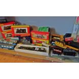 Hornby Collection Club engine and rolling stock, Lima King Henry V loco and others, inc. large