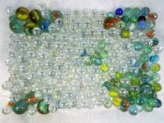 Marbles - a mixed lot of vintage and mod