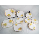 Shelley - 16 pieces of art deco tableware hand painted in a floral design