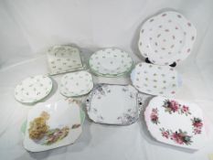 Shelley - Thirteen pieces by Shelley to include cake plates, side plates,