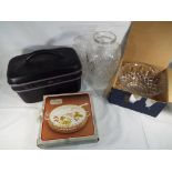 A good lot to include a locking combination vanity case,