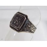 A gentleman's silver ring This lot MUST be paid for and collected, or delivery arranged,