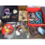 A good mixed lot of costume jewellery,
