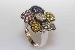 18 carat gold, diamond and sapphire 'flower' cluster ring,