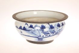 A CHINESE BLUE AND WHITE CENSER, late 19th or early 20th Century, with Greek Key incised rim,