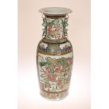 A LARGE CHINESE CANTON FAMILLE ROSE VASE,