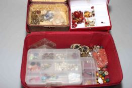 Vanity case containing jewellery
