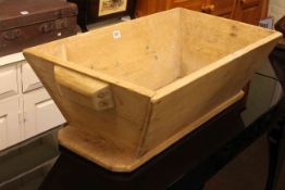 Pine sarcophagus shaped wash box