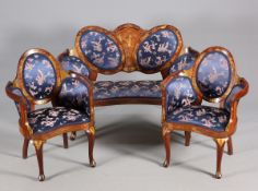 AN EARLY 20TH CENTURY CHINOISERIE LACQUER DRAWING ROOM SUITE,