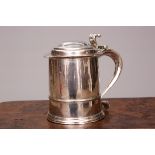 A QUEEN ANNE BRITANNIA STANDARD SILVER TANKARD, Timothy Ley, London 1710,