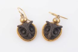 A PAIR OF EARLY 19TH CENTURY EARRINGS,