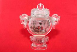 Chinese decorated glass snuff bottle,