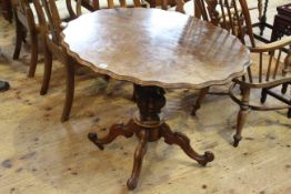 Victorian burr walnut oval shaped top occasional table