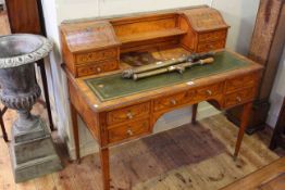 Victorian inlaid satinwood Carlton House style desk having upper stationery compartments and two
