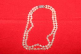 Cultured pearl and paste necklace