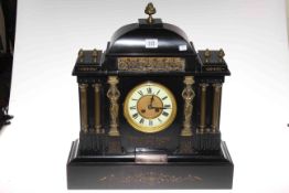 Late Victorian marble mantel clock with brass pillars and mounts