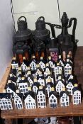 Delft model houses Bols miniatures, Chinese caddies,