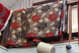 Pair good quality floral pattern curtains and linings, 2.