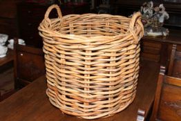 Circular cane log basket