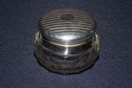 Silver lidded powder bowl,