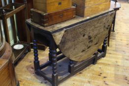 Antique oak bobbin leg and jointed gateleg table