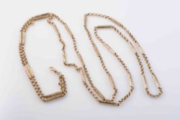 A LATE VICTORIAN ROSE GOLD GUARD CHAIN,