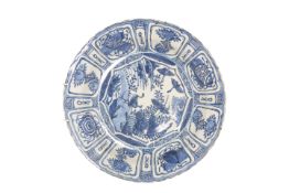 A CHINESE BLUE AND WHITE KRAAK DISH, MING DYNASTY, WANLI PERIOD,