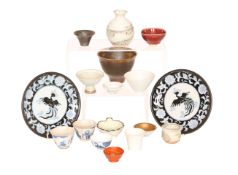 A COLLECTION OF CHINESE CERAMICS, an assortment, including a brown glazed bowl,