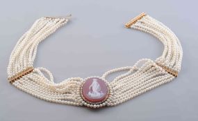 A LATE 19TH CENTURY PEARL, DIAMOND AND HARDSTONE CHOKER,