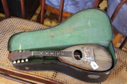 Italian mandolin 'STRIDENTE',