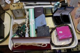 Tray lot with jewellery including silver and a clock