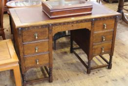 Arts & Crafts oak pedestal desk with leather inset top