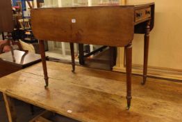 Victorian mahogany Pembroke table