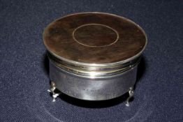 Silver circular ring box with tortoiseshell lid,