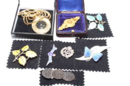 Victorian 9 carat gold die-stamped brooch, enamel brooches,