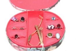 Jewellery box with ten silver rings