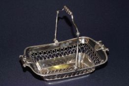 Early 19th Century Sheffield plate swing handle basket with wire work band and gadroon and shell