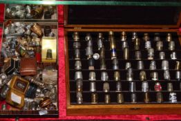 Large collection of thimbles,