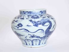 A LARGE CHINESE BLUE AND WHITE DRAGON VASE, of squat baluster form,