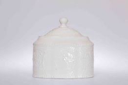 A LEEDS REVIVALIST CREAMWARE TRELLIS MOULDED OVAL SUCRIER AND COVER,